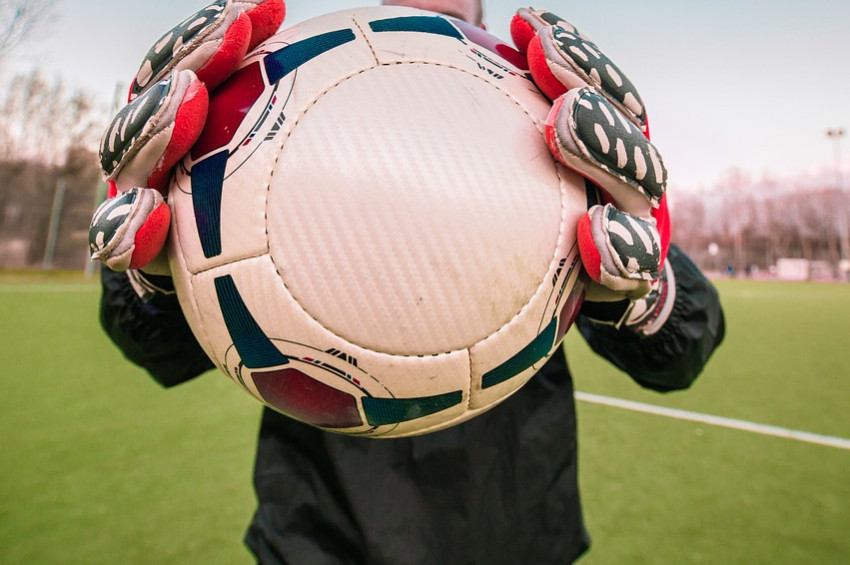 Fenerbahçe, Berke Özer ve Barış Alıcıyı transfer etti