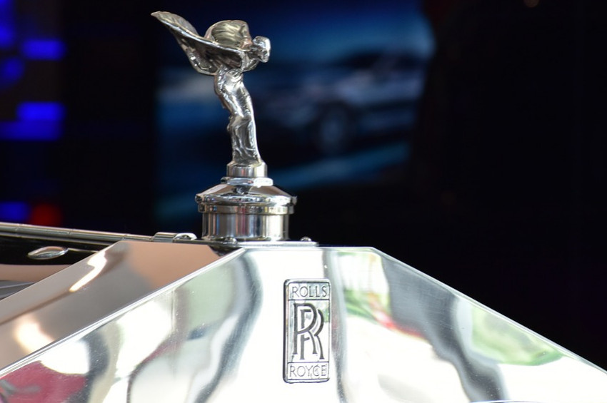 Rolls Royceden uçan taksi projesi