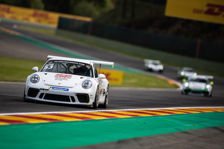 Ayhancan Güven Belçikada rakip tanımadı