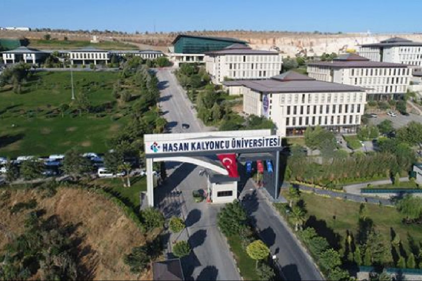 Üniversitenin elektriği güneş enerjisinden sağlanıyor