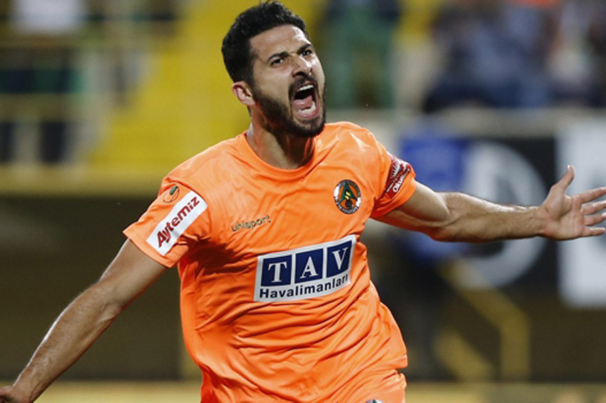 Emre Akbaba, Galatasaraylı olmak için İstanbula geldi