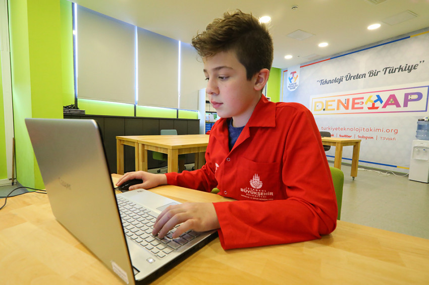 İstanbul 5  DeneYap Teknoloji Atölyesi kazandı