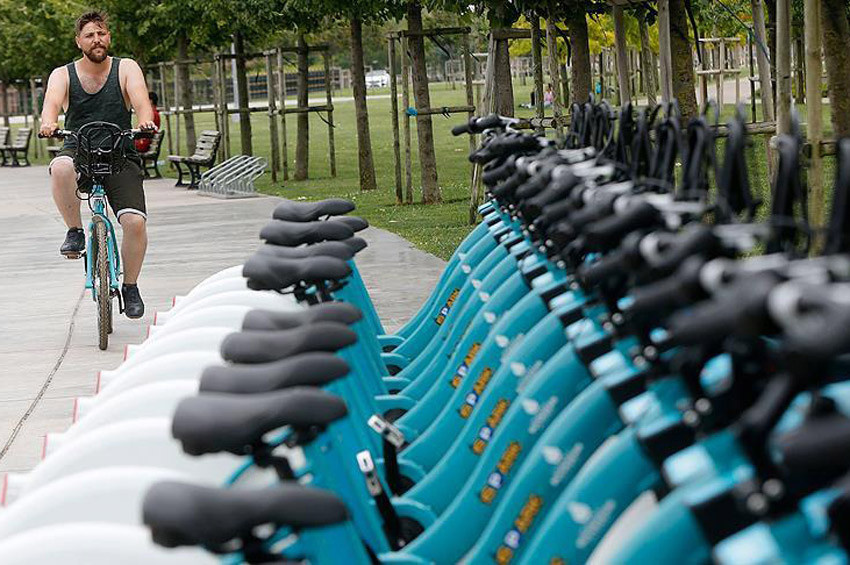 İstanbulun 142 yerinde İsbike bisikletleri var