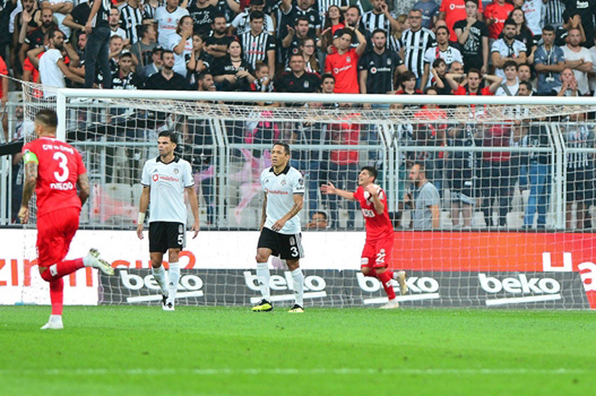 Beşiktaş Vodafone Parkta mağlup: 3-2
