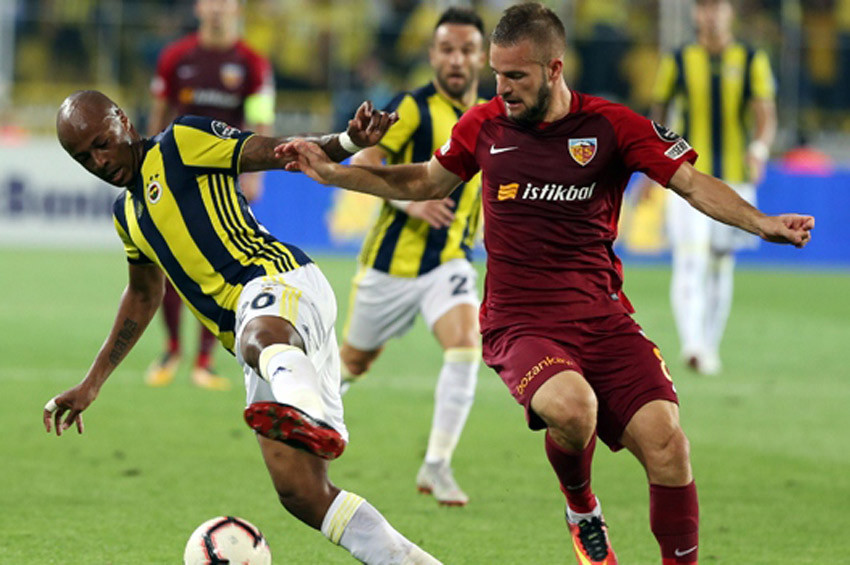 Fenerbahçe kendi evinde Kayseriye yenildi: 2-3
