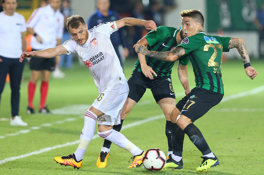 Akhisarspor: 1 - Demir Grup Sivasspor: 1
