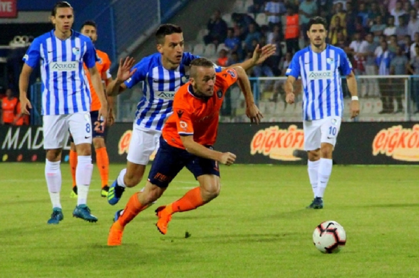 Erzurumda 3 puan Medipol Başakşehirin