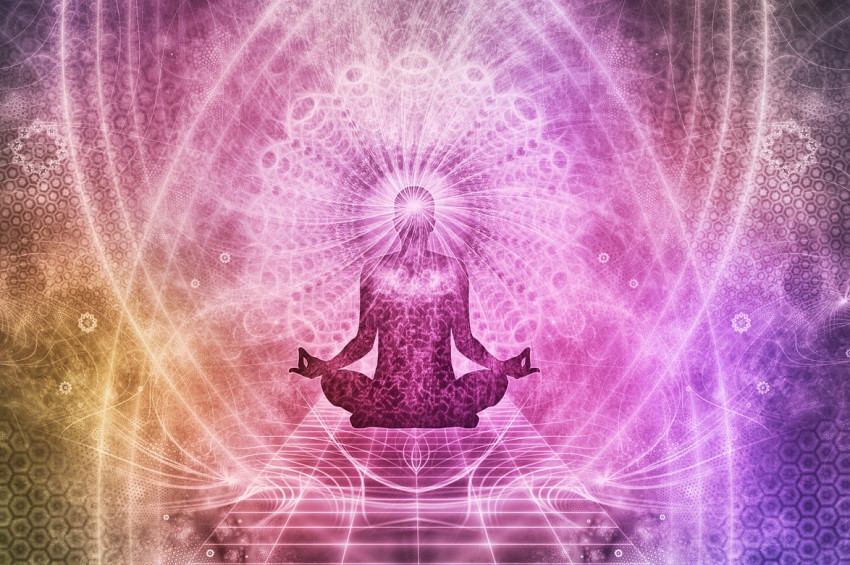 Aura enerjisi ve aurik ışığın yenilenmesi