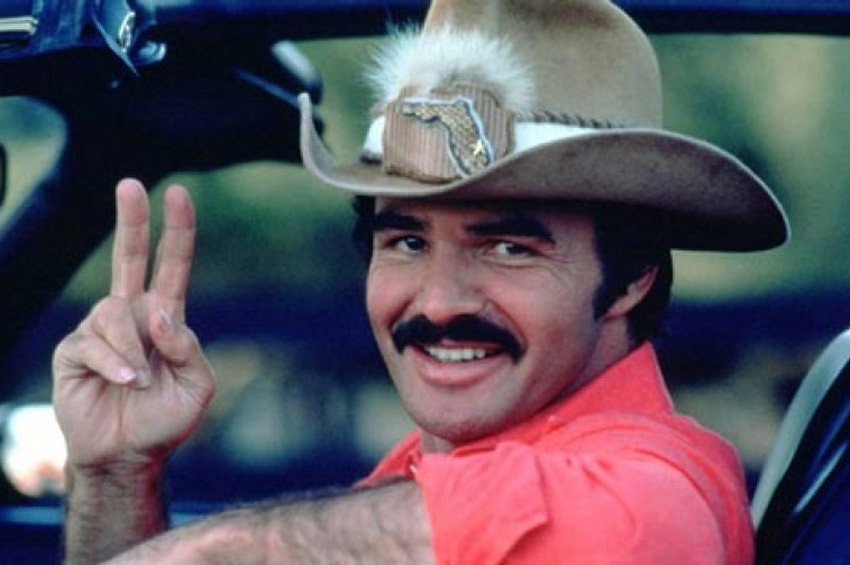 Ünlü Oyuncı Burt Reynolds hayatını kaybetti