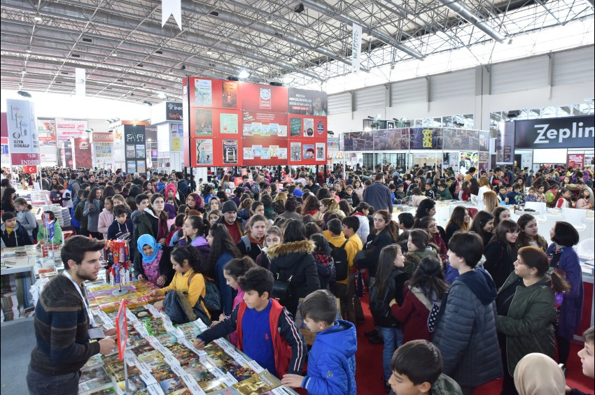 Çukurova Kitap Fuarının ziyaretçisi yüzde 7 arttı