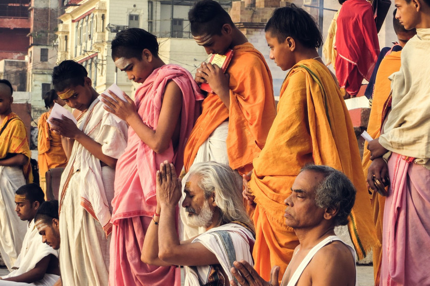 Kumb Mela festivalinde Hindular nehirlere akın edecek