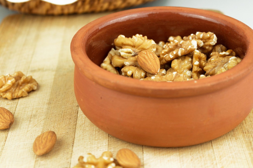 Ofiste ve evde yenebilecek sağlıklı atıştırmalıklar