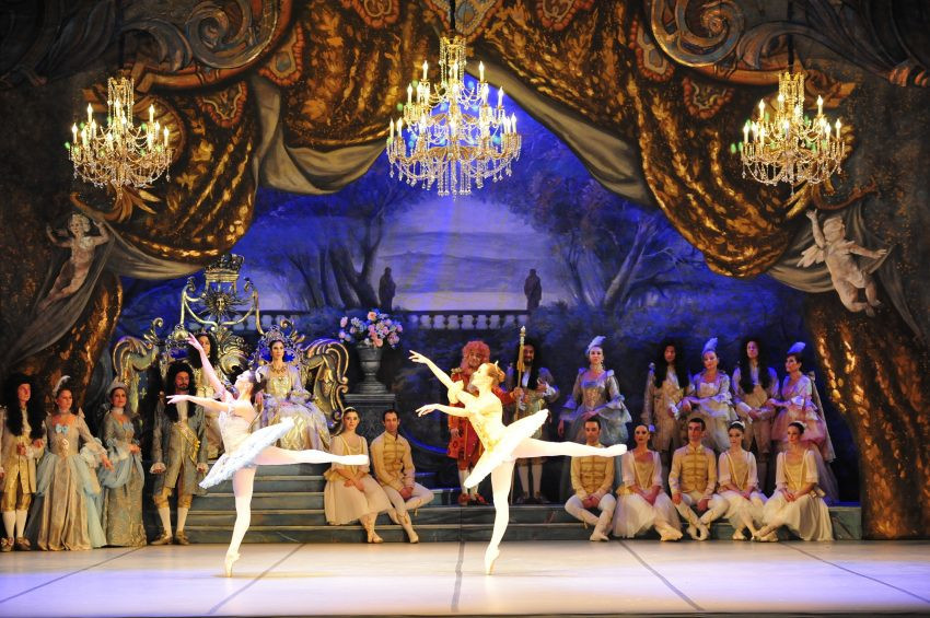 Uyuyan Güzel balesi Süreyya Opera Sahnesinde