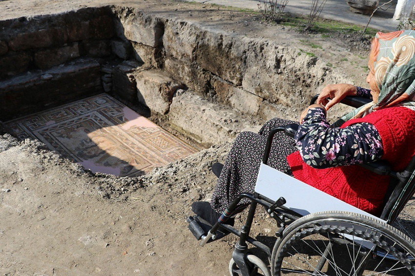 Anavarza muhafızı Hatun Dilciye anlamlı jest