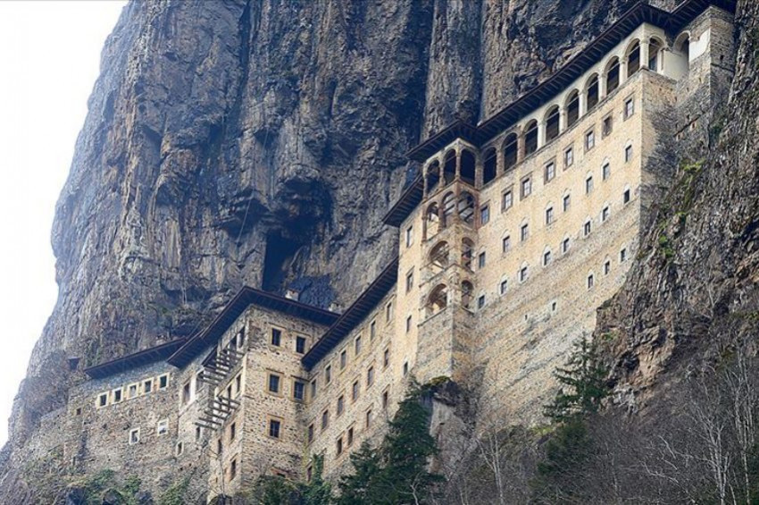 Sümelanın kapıları 4 yıl sonra yeniden açılıyor