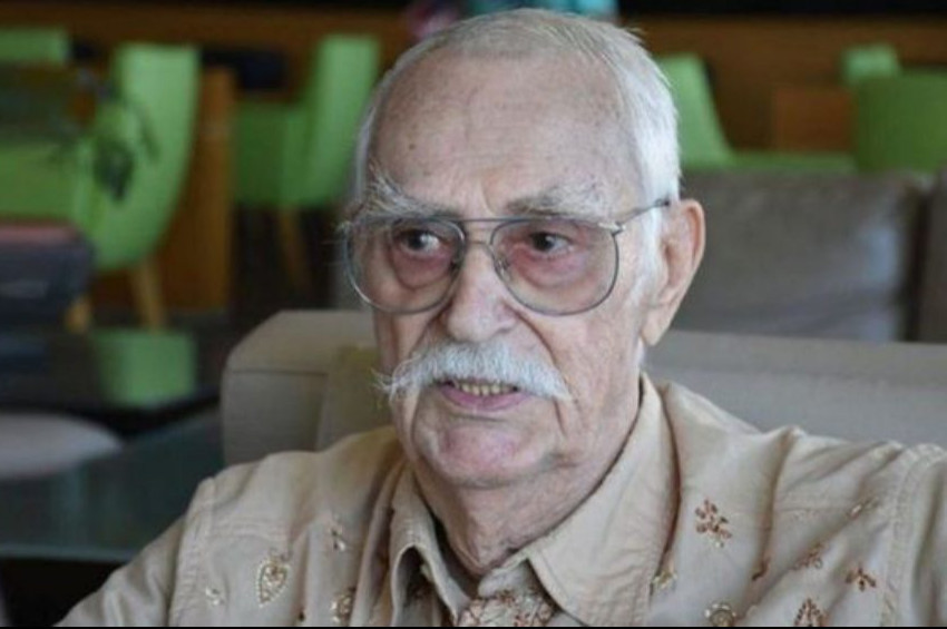 Usta oyuncu Eşref Kolçak Vefat etti