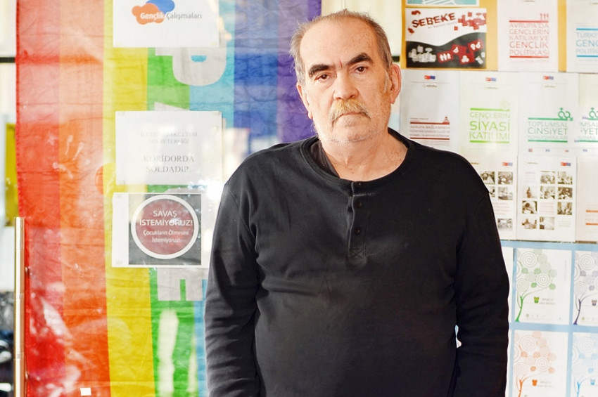 Yazar Celil Oker vefat etti