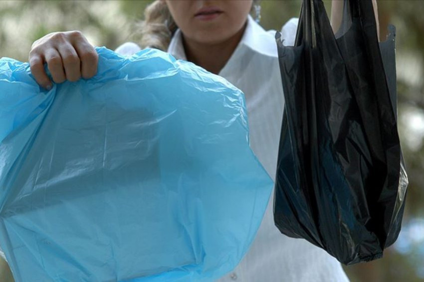 Plastikler içerisinde en zararlısı siyah poşetler