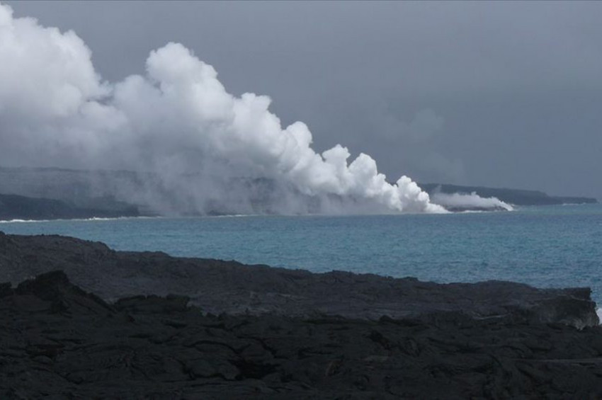 Pasifik Okyanusunun volkanik yüzen adaları