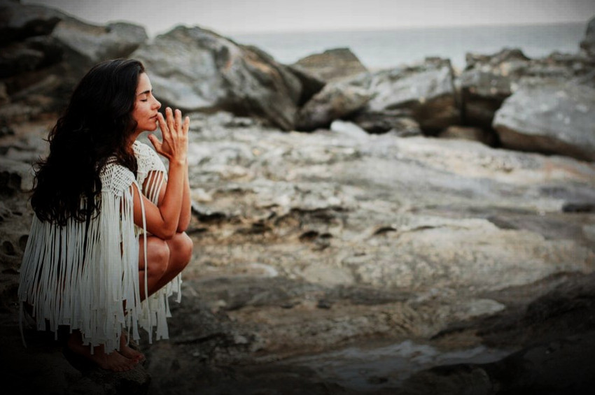 Zor zamanlara yaşamla akmayı öğrenmek