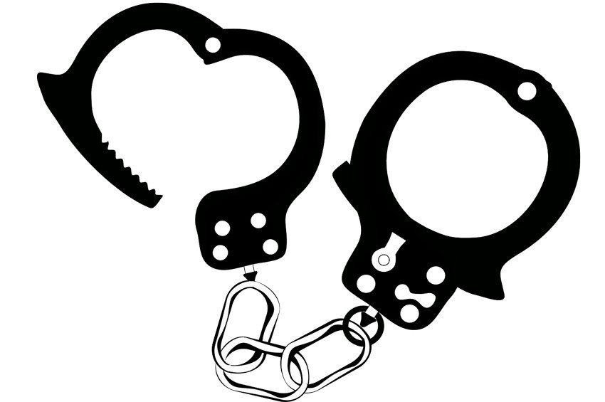 İzmirde yıkılan binalarla ilgili 7 zanlı tutuklandı