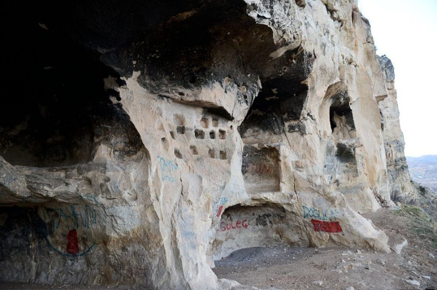 Tuncelinin Urartu Mağaralarına çıkmak kolaylaşacak