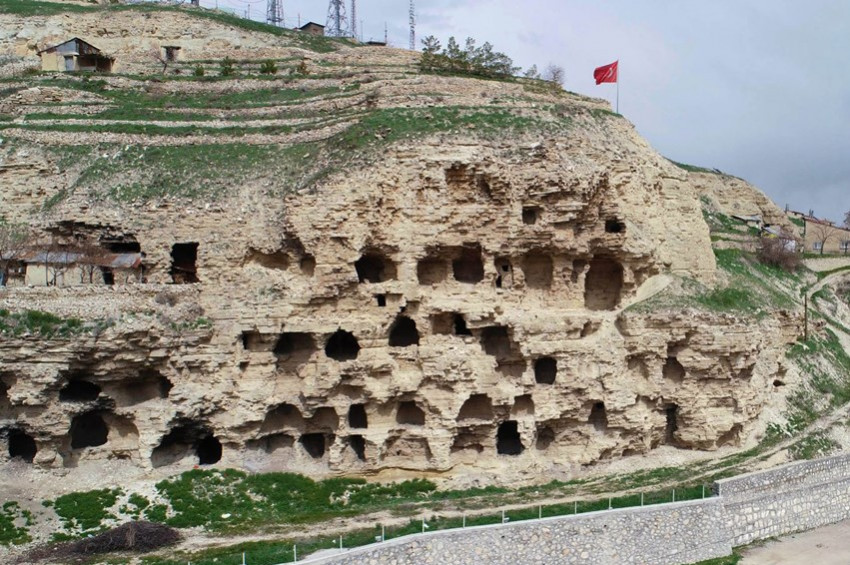 4 bin yıllık apartman