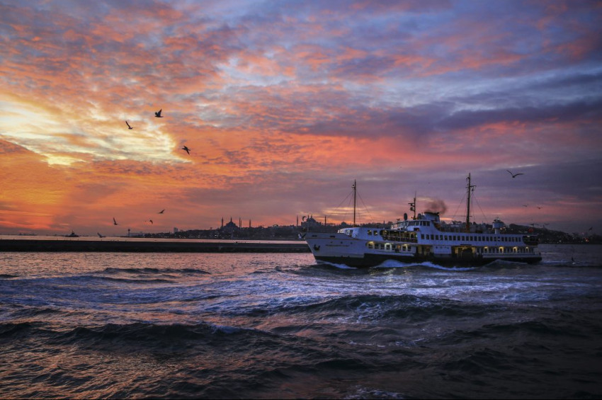 İstanbula denizden giriş ve çıkışlar yasaklandı