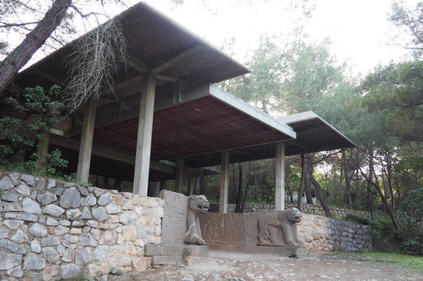 Karatepe arkeolojik alanı koruma tarihi açısından çok önemli