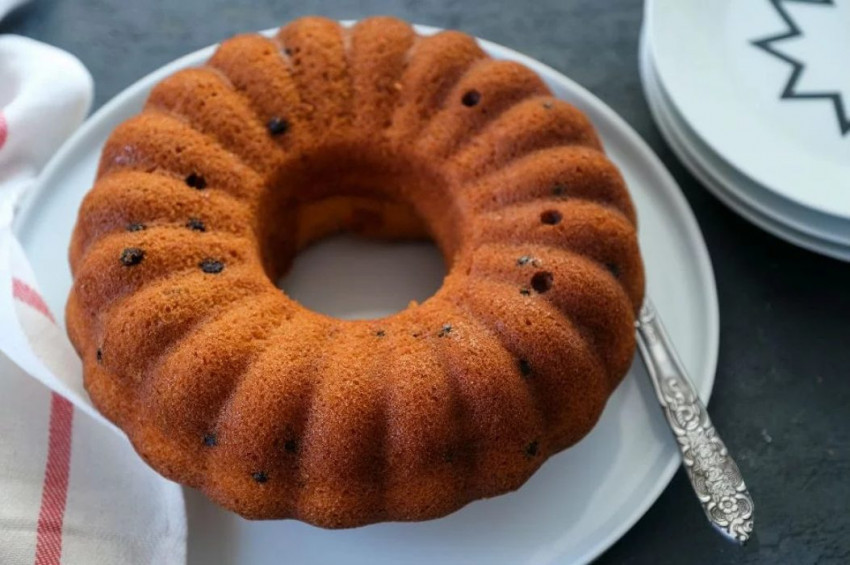 Yumuşacık Ev Keki Tarifi