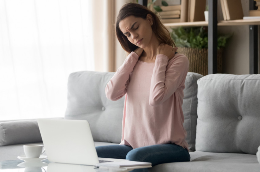 Bel ve boyun ağrısı çekmemek için 10 altın öğüt