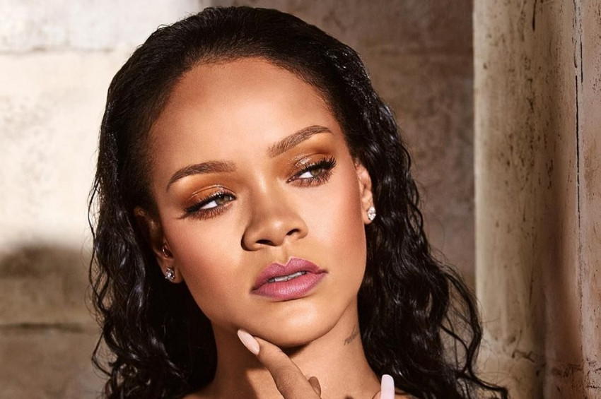 Rihanna ve Elton John İngilterenin en zenginleri listesinde