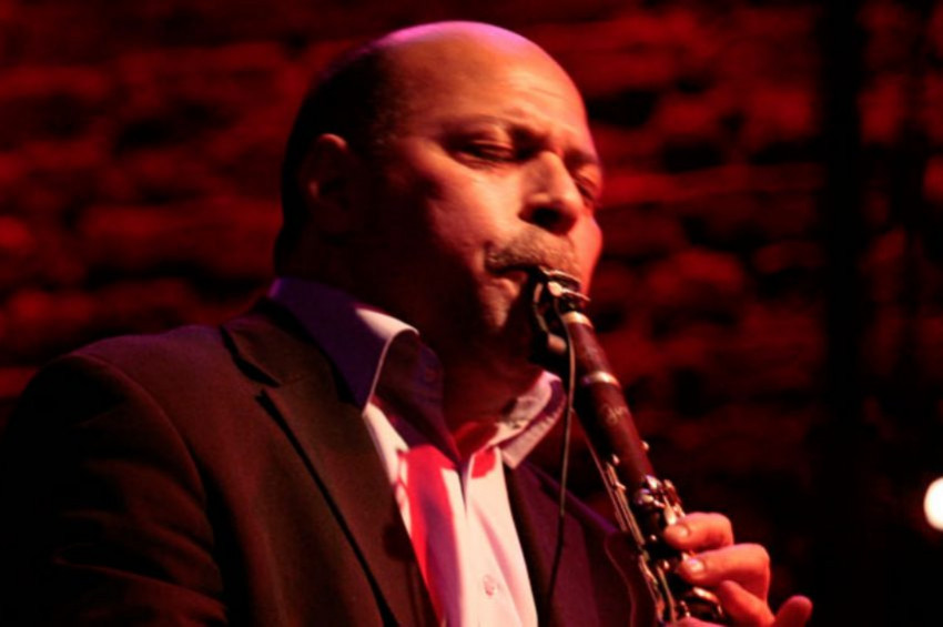 Klarnet üstadı Selim Sesler Şehnaz Longa ile anılıyor