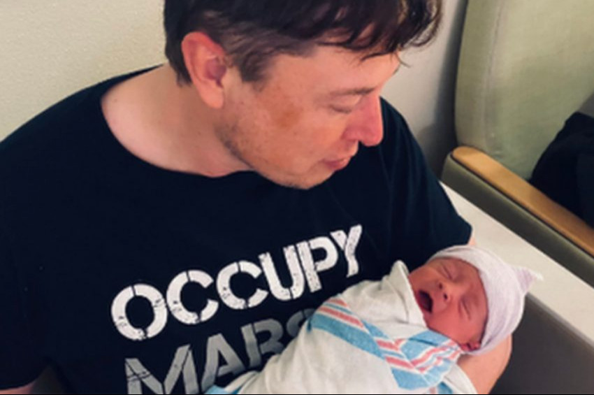 Elon Musk bebeğinin adını niçin X Æ A-12 koydu?