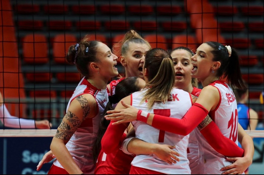 Kadın Voleybol Takımı Avrupa Şampiyona Oldu