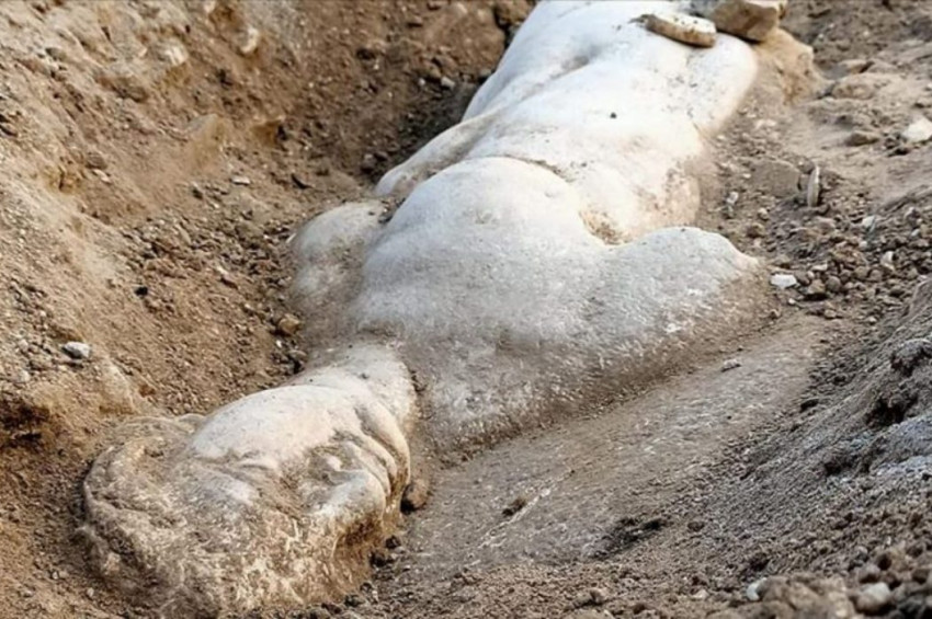 Ülkemizde mitolojik varlık Satyrosun kabartması bulundu