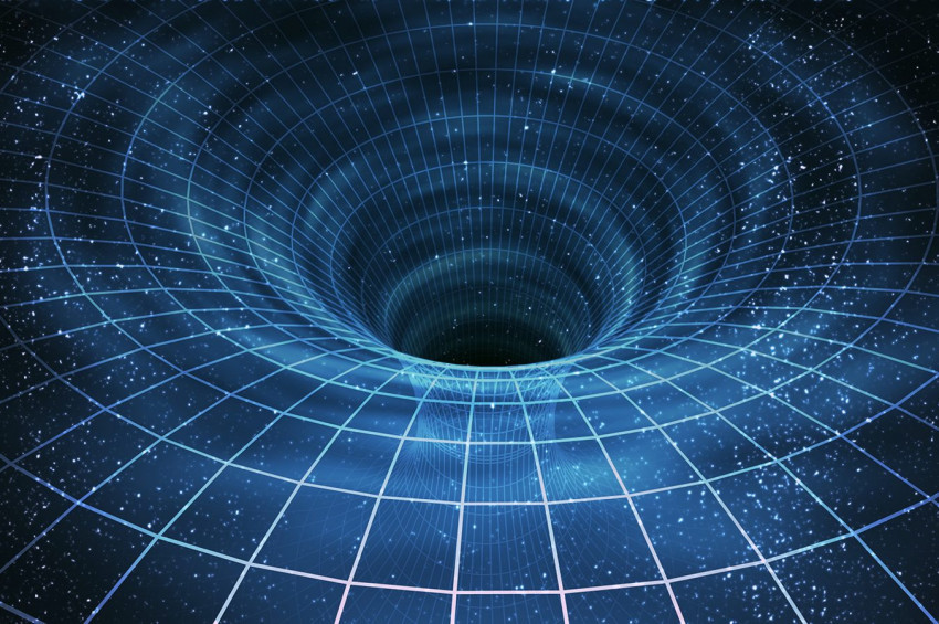 İnsanların geçebileceği solucan delikleri oluşturulabilir mi?