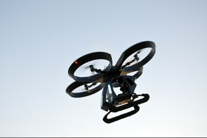 Uçan araba Cezeri ilk kez havalandı