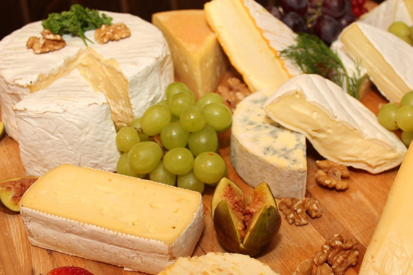 Peynirleri taze tutmanın ve uzun süre korumanın püf noktaları