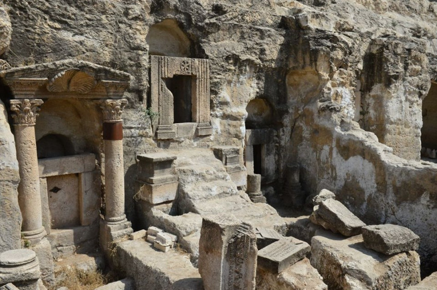 Göbeklitepenin gizemi bu kez de Urfa Mağaralarında aranıyor