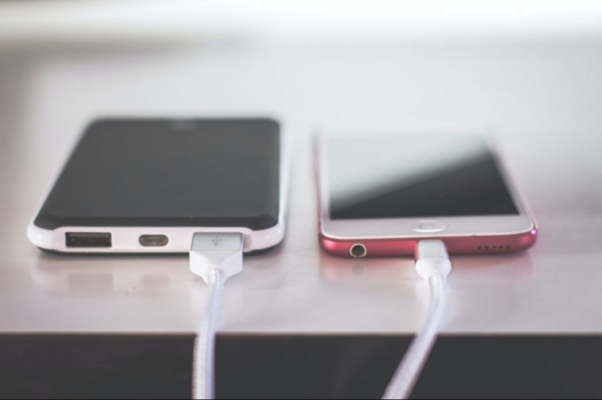 Telefonunuzu Şarj Ederken Dikkat Etmeniz Gereken 10 Önemli Detay