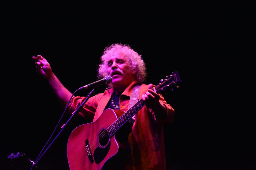 Yeni Türkü 40ıncı yılını kutluyor