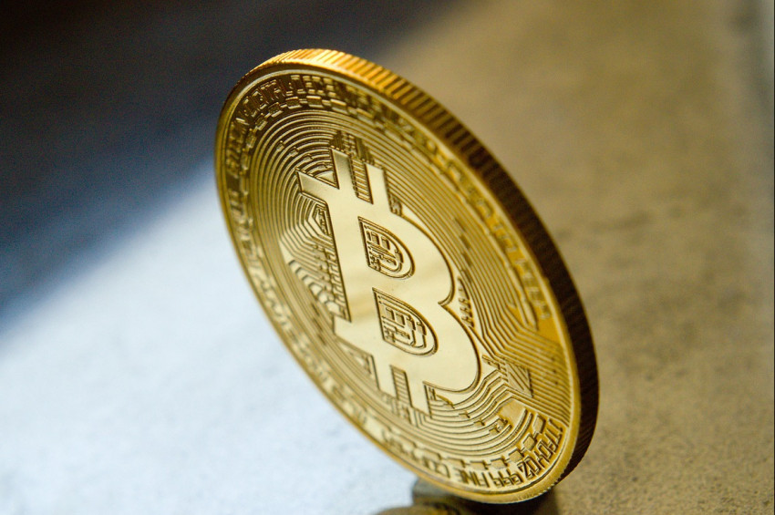 Bitcoinin değeri borsa yatırım fonu ile uçtu