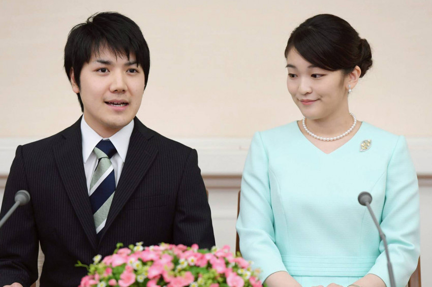 Japonya Prensesi Mako evlenerek kraliyet haklarını kaybetti