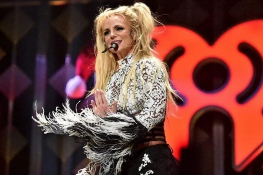 Britney Spears vesayetten kurtuluşunu kutladı