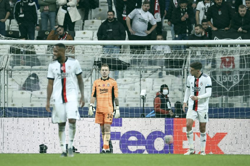 Beşiktaş Ajaxa 2-1 yenilerek Avrupada puan hasretini sürdürdü