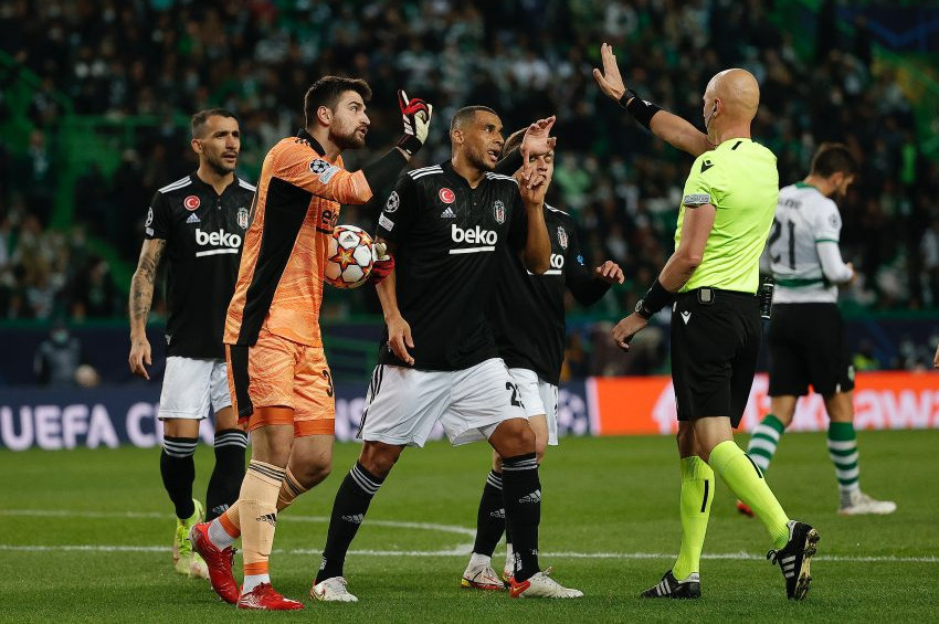 Sporting Lizbon, Beşiktaşı 4-0 yendi