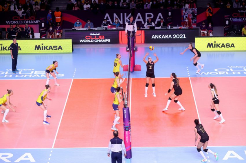 VakıfBank FIVB Kadınlar Dünya Kulüpler Şampiyonasında finale çıktı