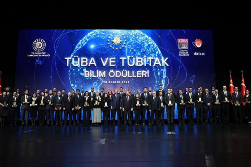 2021 TÜBİTAK Bilim Ödülleri ve TÜBA Ödülleri verildi