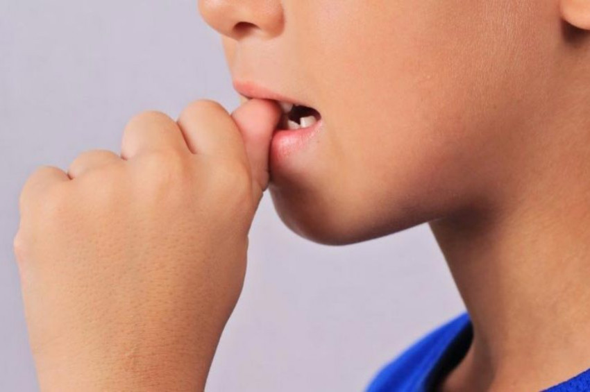 Tırnak yeme hastalığından kurtulmanın yolları